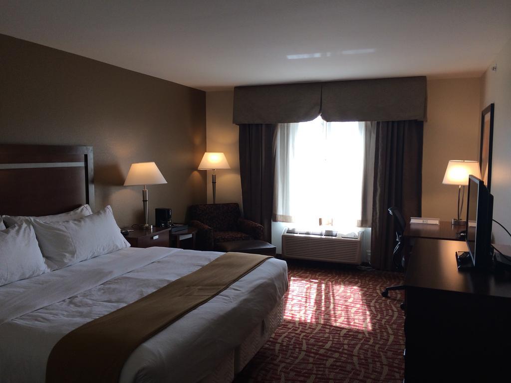 Holiday Inn Express & Suites Glendive By Ihg Værelse billede