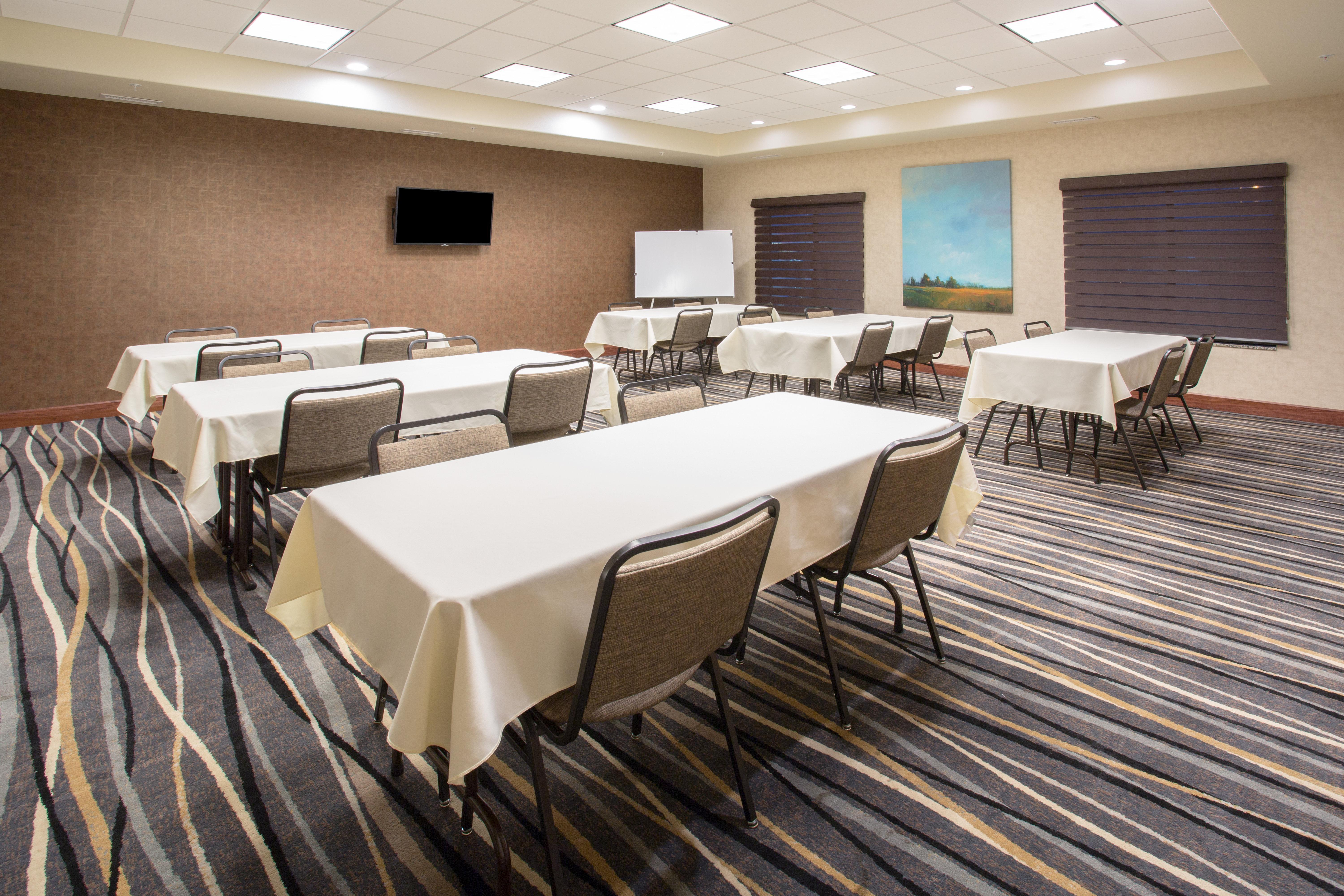 Holiday Inn Express & Suites Glendive By Ihg Eksteriør billede