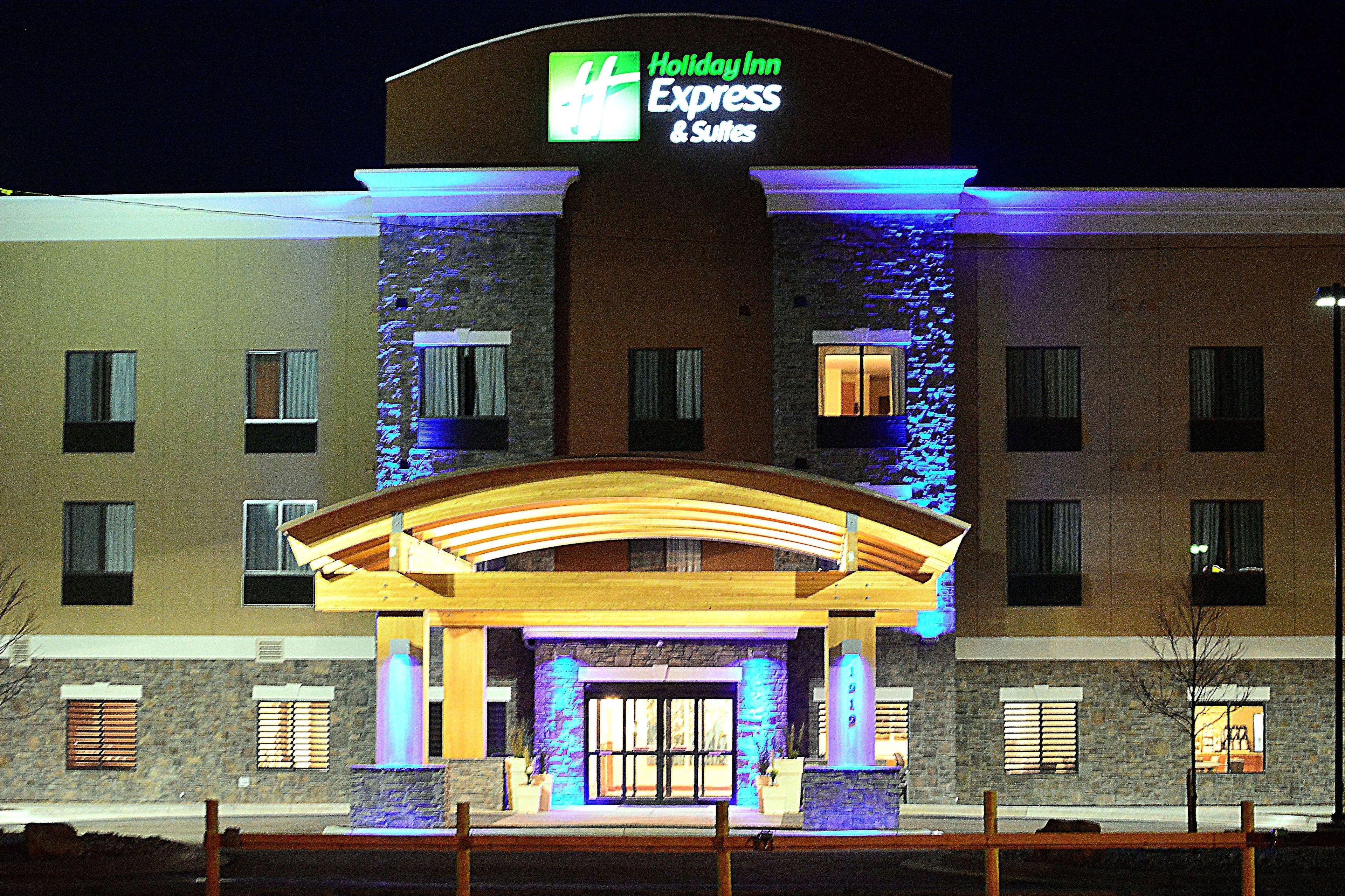 Holiday Inn Express & Suites Glendive By Ihg Eksteriør billede